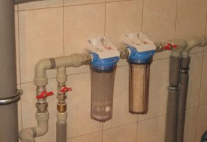 Установка проточного фильтра для воды в Мурино